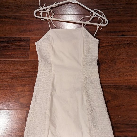Eggie Dresses & Skirts - Eggie Size small white A line dress